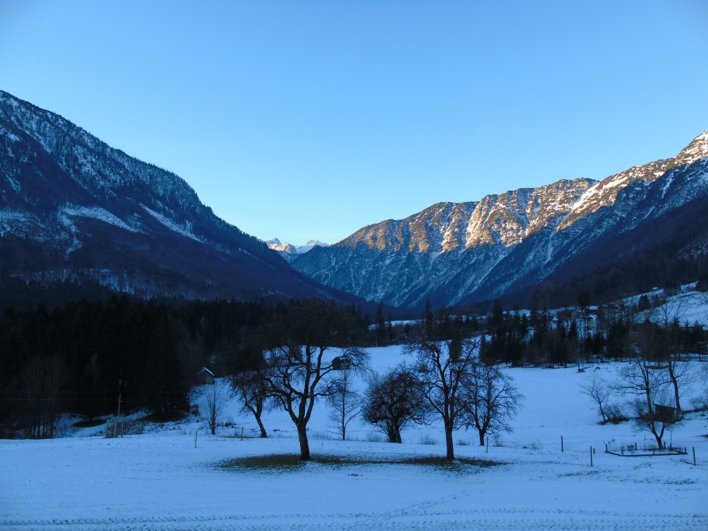 austria mountains snow christmas apartment