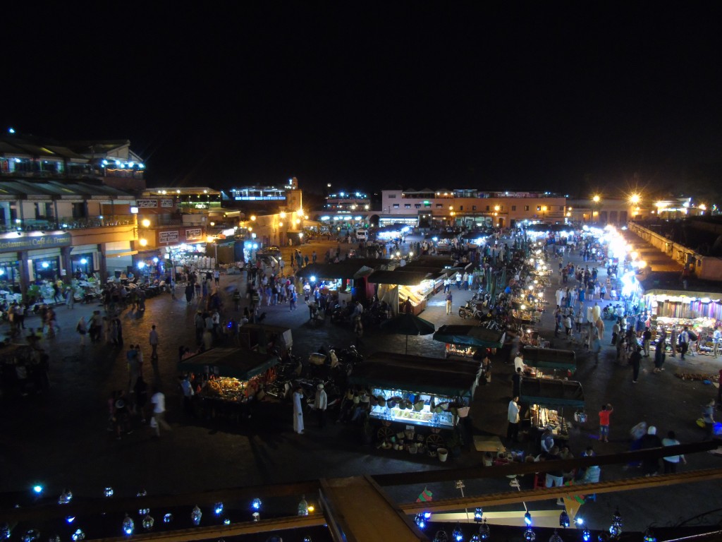 Jamaa el Fna square marrakesh at night