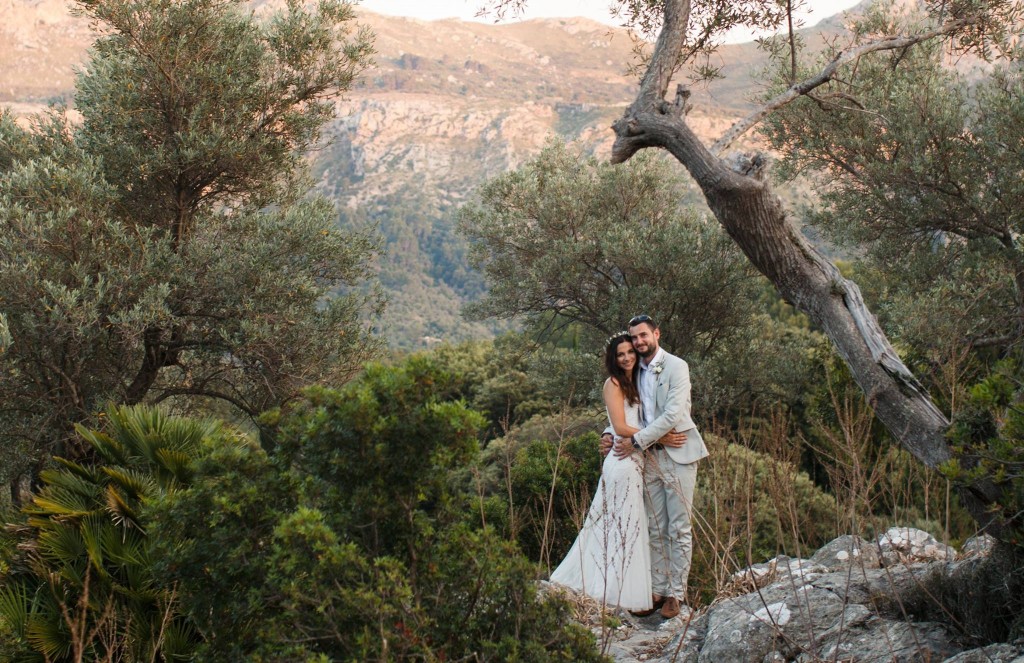 destination wedding pollenca mallorce majorca mountains olive estate