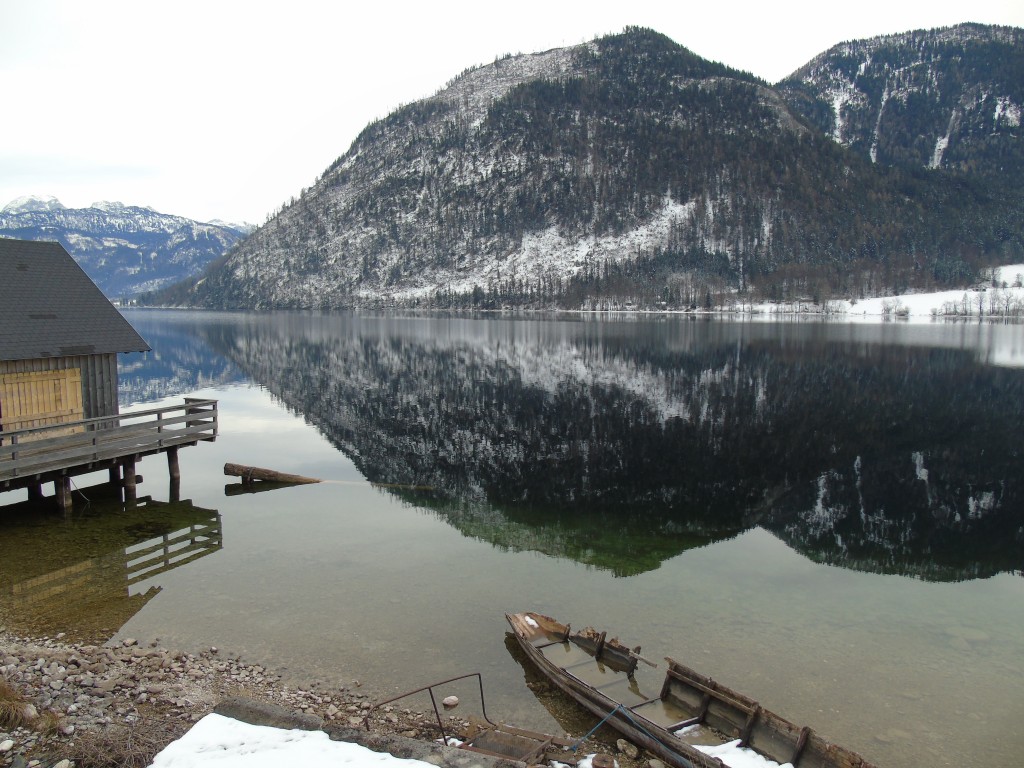 austrian lakes and mountains snow