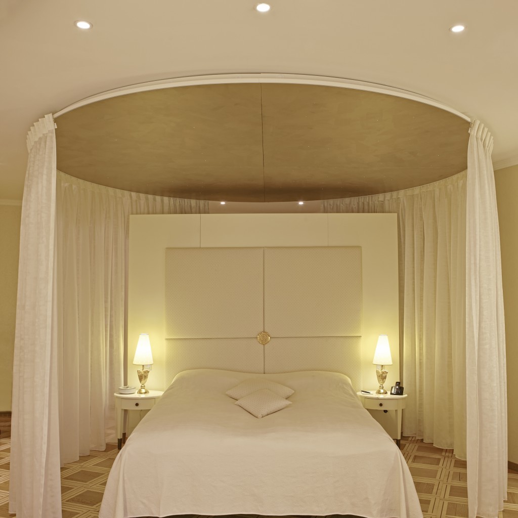 hotel des balances lucerne romantic suite whirlpool bath 