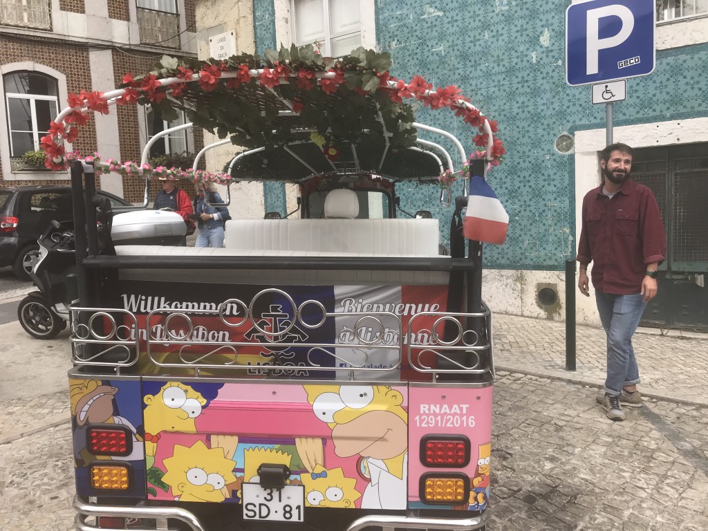 lisbon tuk tuk