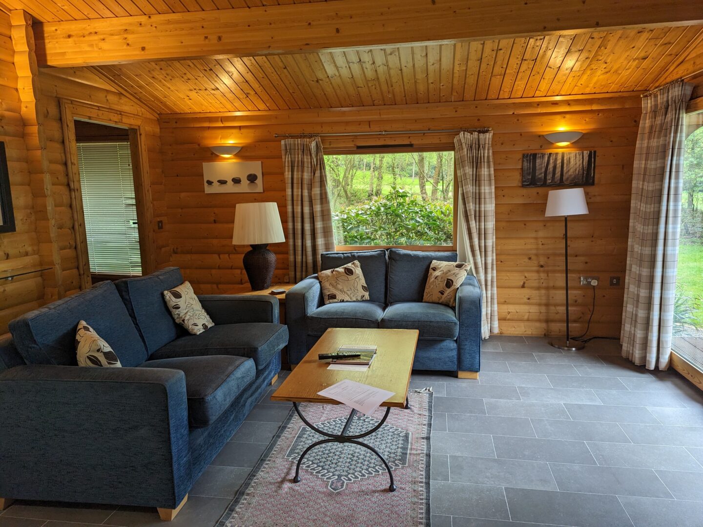 luxury log cabins uk sussex