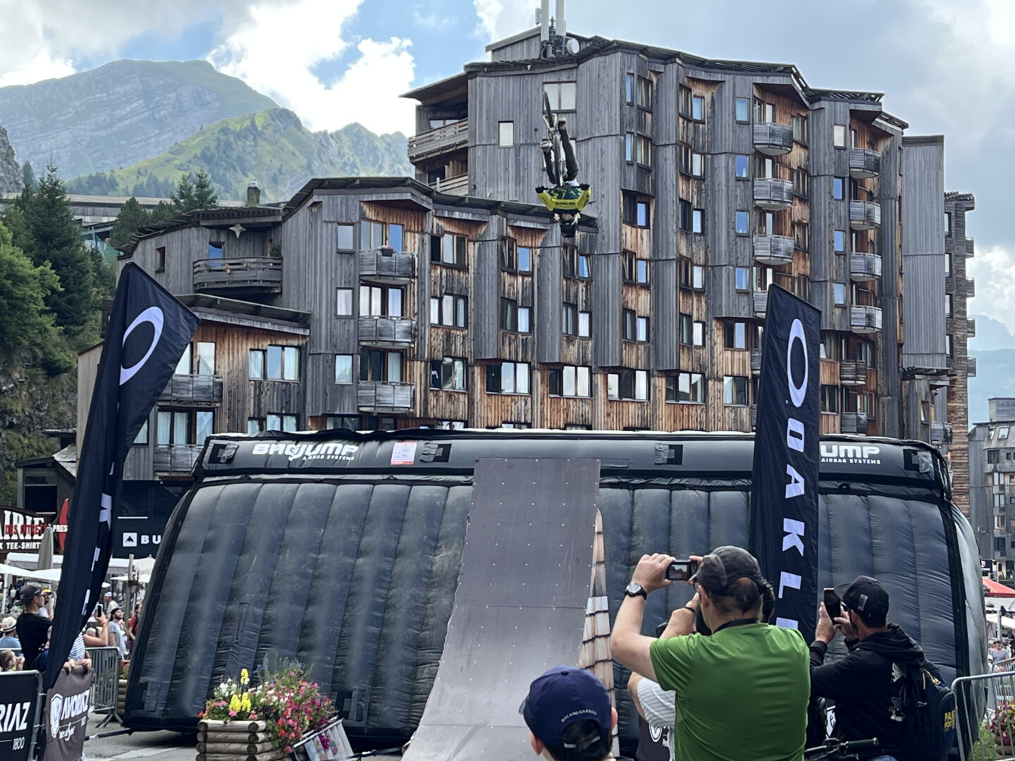 avioraz mountain bike show